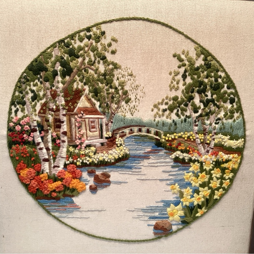 Sunset Stitchery Spring Garden Cottage Complete Framed Vintage 1978 17” X 17”